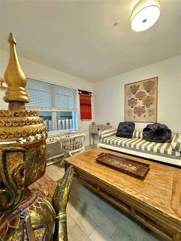 1611 Meridian Ave, Miami Beach, FL 33139