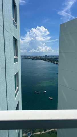 1900 N BAYSHORE Dr, Miami, FL 33132