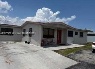 10445 SW 149th Ter, Miami, FL 33176