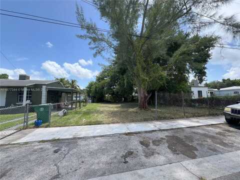 1456 NW 57th St, Miami, FL 33142
