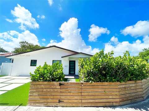 1401 SW 20th St, Miami, FL 33145