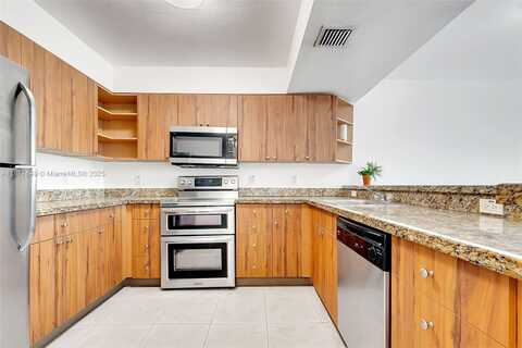 5000 NW 79th Ave, Doral, FL 33166