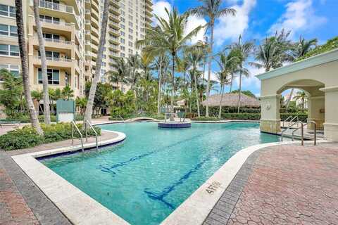 19501 W Country Club Dr, Aventura, FL 33180
