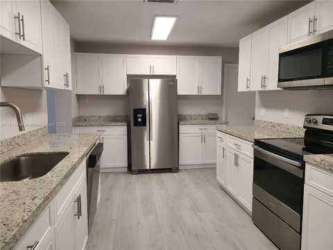 4751 NW 12th Dr, Deerfield Beach, FL 33064