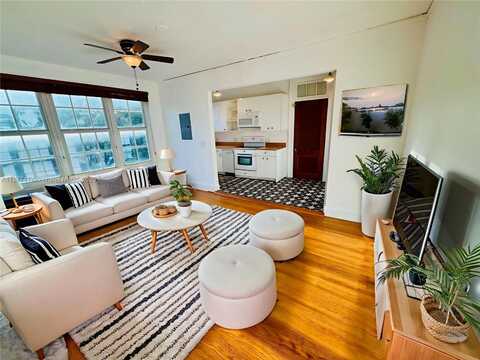 3224 Biscayne Blvd, Miami, FL 33137