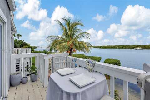 2404 Harbour Cove Dr, Hutchinson Island, FL 34949