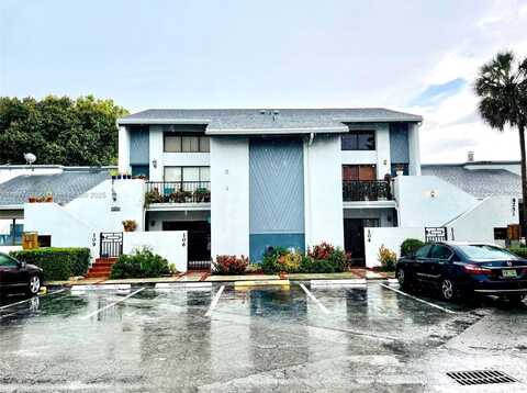 8251 SW 157th Ave, Miami, FL 33193