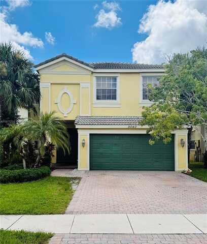9040 Dupont Pl, Wellington, FL 33414