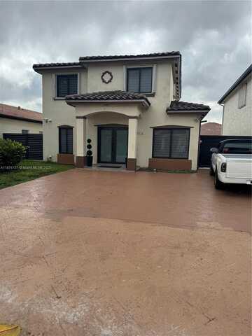 8126 NW 199th Ter, Hialeah, FL 33015
