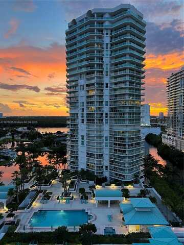 16400 Collins Ave, Sunny Isles Beach, FL 33160