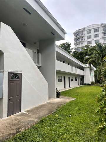 8075 SW 73rd Ave, Miami, FL 33143
