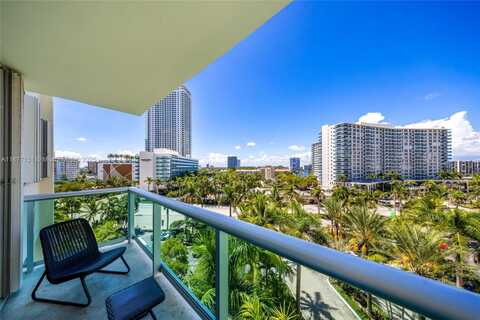 3901 S Ocean Dr, Hollywood, FL 33019