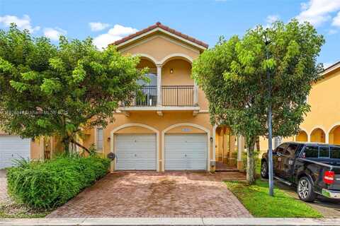 16620 SW 70th St, Miami, FL 33193