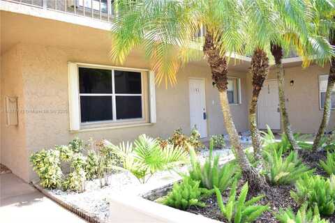 7598 NW 86th Ter, Tamarac, FL 33321