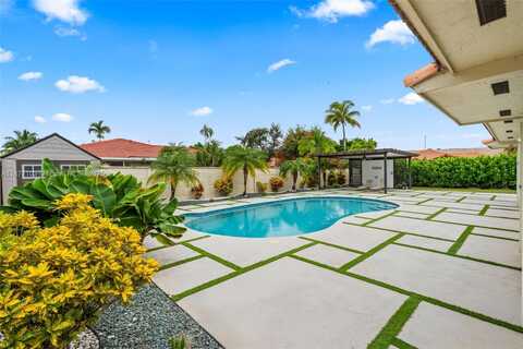 11380 SW 180th St, Miami, FL 33157