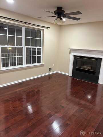 1 Newburgh Drive, Edison, NJ 08820