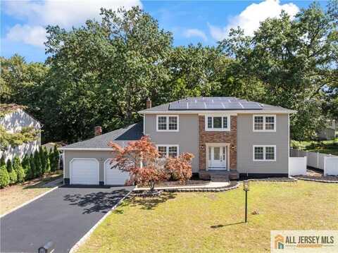 13 Glynn Court, Sayreville, NJ 08859