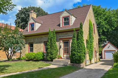 2834 N 70th St, Milwaukee, WI 53210