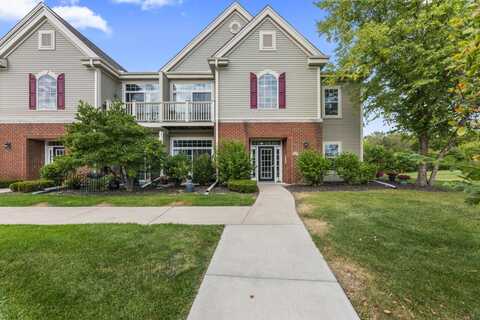W206n16743 Blackberry Cir, Jackson, WI 53037