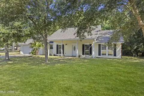 3300 Seabass Road, Gautier, MS 39553