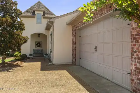 123 Harbor View Drive, Madison, MS 39110