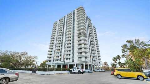 400 E COLONIAL DRIVE, ORLANDO, FL 32803
