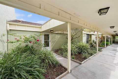 13512 PALMWOOD LANE, TAMPA, FL 33618