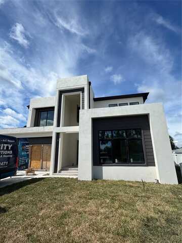 4316 WALLACE CIRCLE, TAMPA, FL 33611