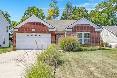 700 Runnymede Court, Greenfield, IN 46140