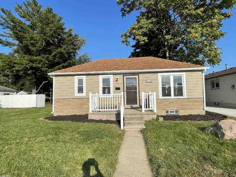 28320 Waverly, Roseville, MI 48066
