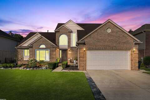 48341 Anthony, Macomb, MI 48044