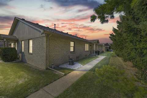 41924 King Edward, Clinton, MI 48038