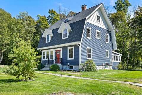 897 Amesbury Rd, Haverhill, MA 01830