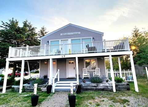 49 Northern Blvd, Newbury, MA 01951