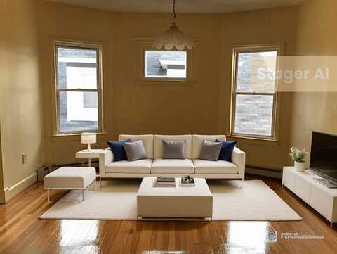 15 Harlem St, Boston, MA 02121