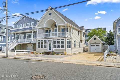 16 5th Avenue, Ortley Beach, NJ 08751
