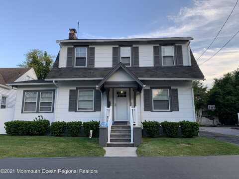 208 Lockwood Place, Oakhurst, NJ 07755