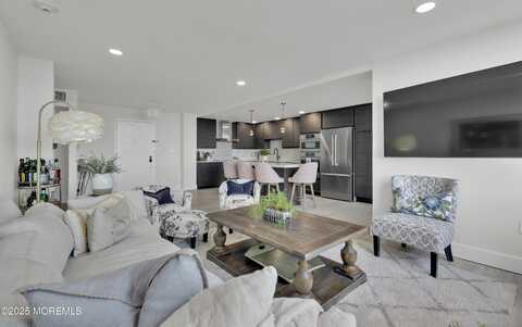 1 Scenic East Drive, Highlands, NJ 07732