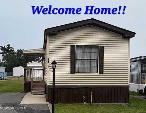 21 Geneva Road, Lakehurst, NJ 08733
