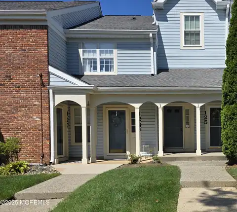 126 Tulip Lane, Freehold, NJ 07728