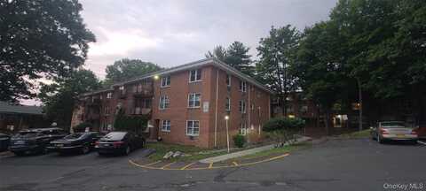 202 Kearsing Parkway, Monsey, NY 10952