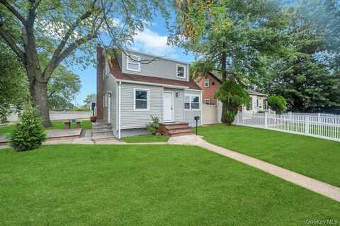 322 Baldwin Road, Hempstead, NY 11550