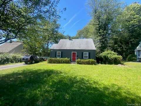 58 Lexington Road, Tappan, NY 10983