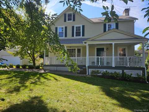 2 Smull Lane, Port Washington, NY 11050