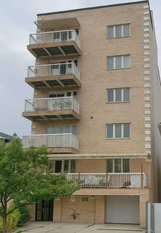 339 Ave P, Brooklyn, NY 11204