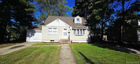 49 Winter Avenue, Wyandanch, NY 11798