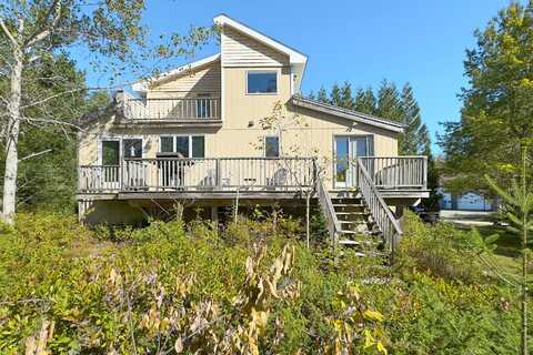 27 Rein Road, Saint George, ME 04859