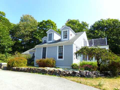 5 Main Street, Sorrento, ME 04677