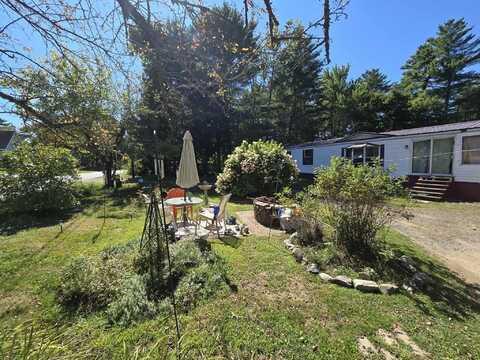 522 North Street, Hermon, ME 04401