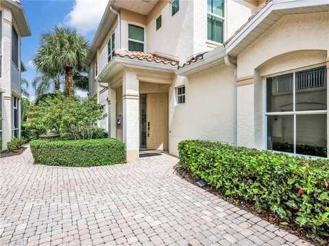 9071 Las Maderas, BONITA SPRINGS, FL 34135